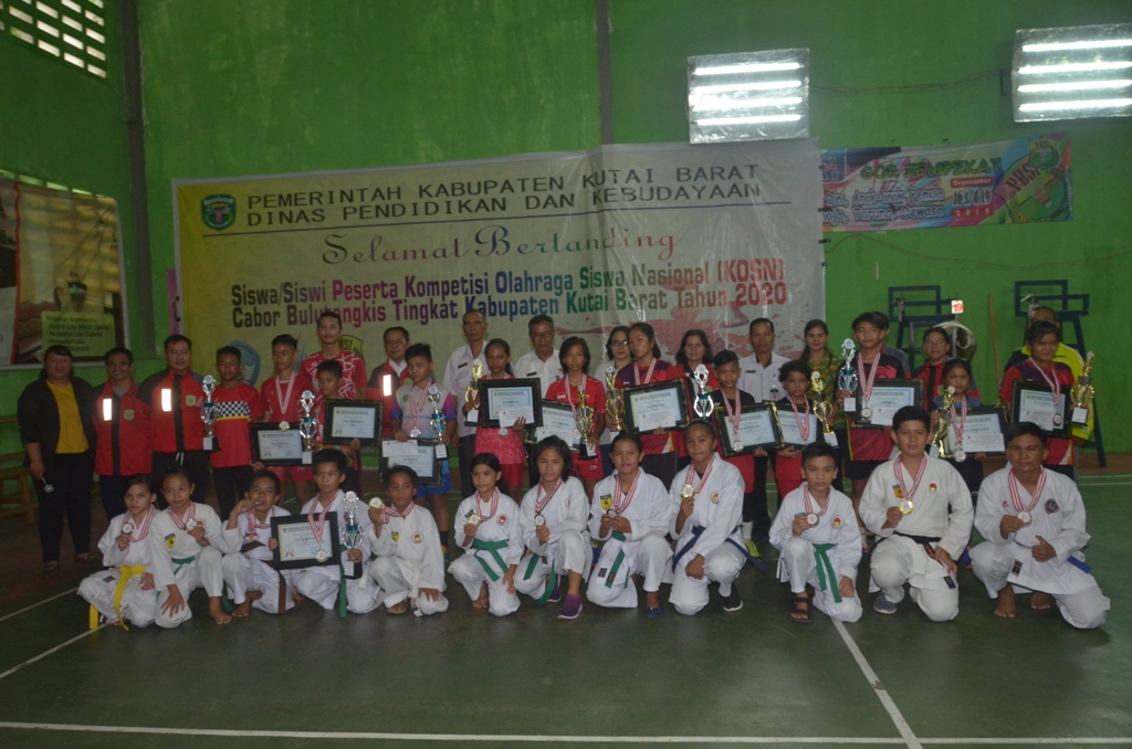 Penutupan Kompetisi Olahraga Siswa Nasional (KOSN) tingkat Kabupaten